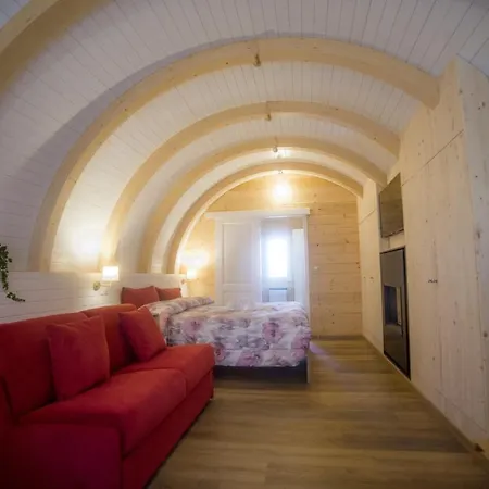 Glamping Villaggio Parco Dei Castagni 4 Stelle Campsite