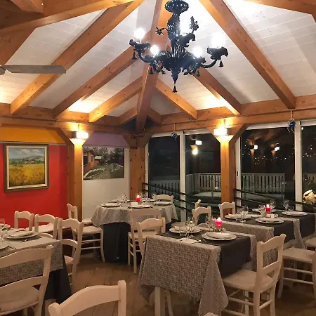 Glamping Villaggio Parco Dei Castagni 4 Stelle Montecreto