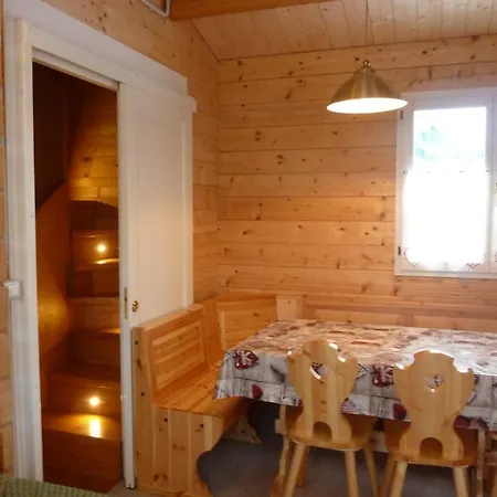 Glamping Villaggio Parco Dei Castagni 4 Stelle Campsite