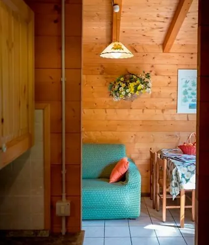 Glamping Villaggio Parco Dei Castagni 4 Stelle Campsite 4*