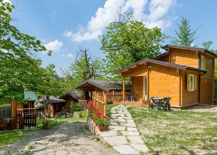 Glamping Villaggio Parco Dei Castagni 4 Stelle 4* Montecreto