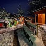 Kamp alanı Glamping Villaggio Parco Dei Castagni 4 Stelle Montecreto