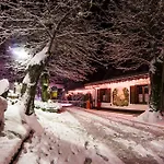 Glamping Villaggio Parco Dei Castagni 4 Stelle 4* Montecreto
