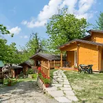 Glamping Villaggio Parco Dei Castagni 4 Stelle 4* Montecreto
