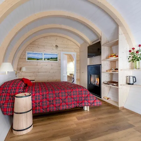 Glamping Villaggio Parco Dei Castagni 4 Stelle Montecreto