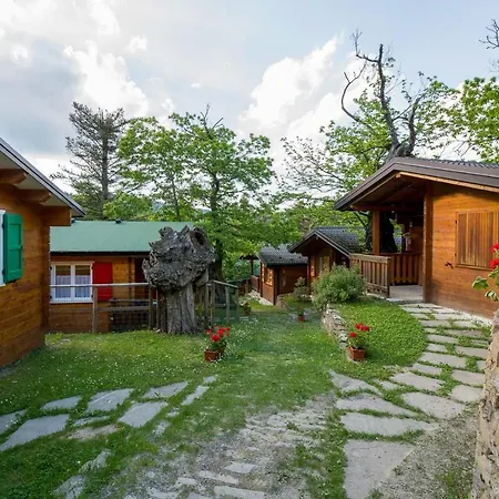 Glamping Villaggio Parco Dei Castagni 4 Stelle Camping 4*