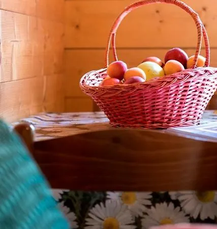 Parque de Campismo Glamping Villaggio Parco Dei Castagni 4 Stelle 4*