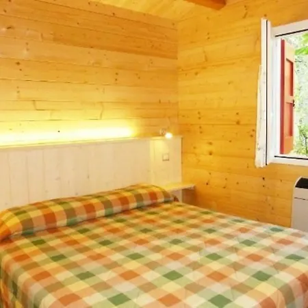 Glamping Villaggio Parco Dei Castagni 4 Stelle Parque de Campismo Montecreto