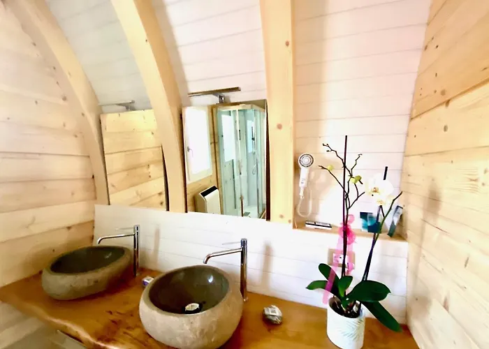 Glamping Villaggio Parco Dei Castagni 4 Stelle