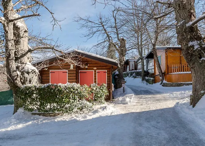 Glamping Villaggio Parco Dei Castagni 4 Stelle 4*