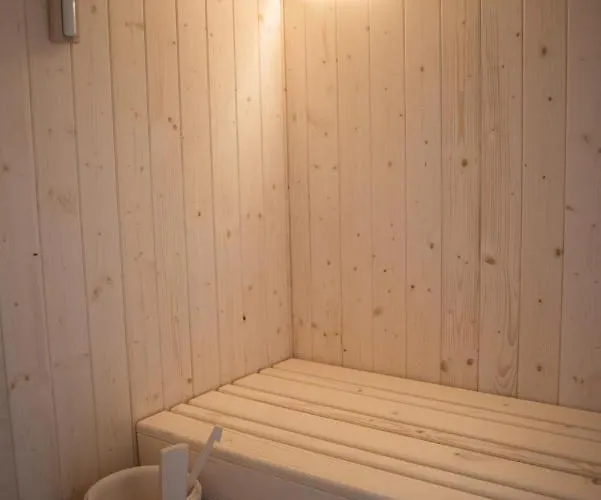 Glamping Villaggio Parco Dei Castagni 4 Stelle Kamp alanı