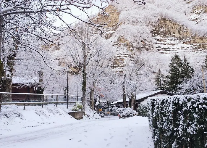 Glamping Villaggio Parco Dei Castagni 4 Stelle Кемпинг 4*