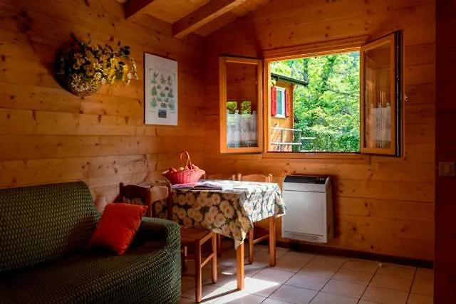 Кемпинг Glamping Villaggio Parco Dei Castagni 4 Stelle 4*