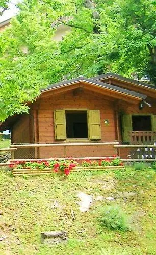 Campingplatz Glamping Villaggio Parco Dei Castagni 4 Stelle